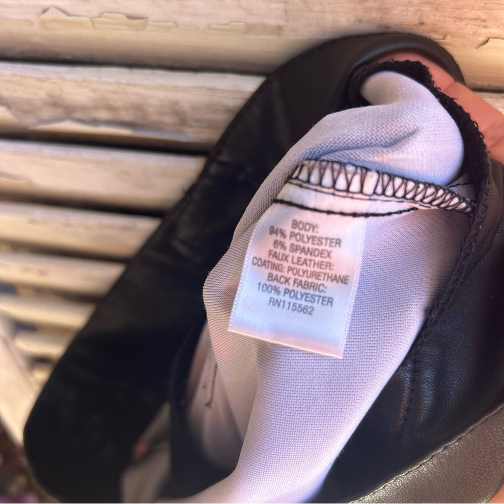 D-Signed Descendants By Disney Blazer Jacket Size XS 6. Good used condition. - Picture 5 of 6